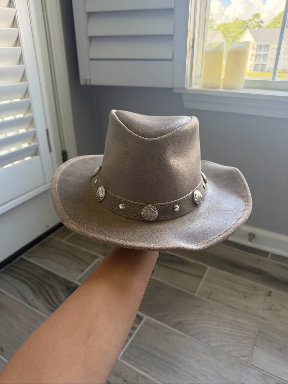 Bullhide western cowboy hat size small conch o studded western